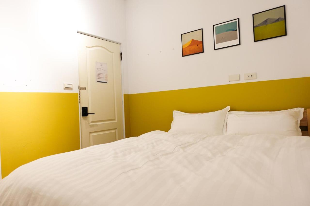 Small Island Homestay Tainan Exterior photo