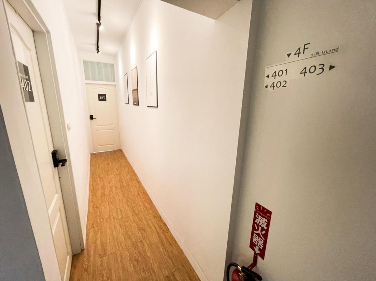 Small Island Homestay Tainan Exterior photo