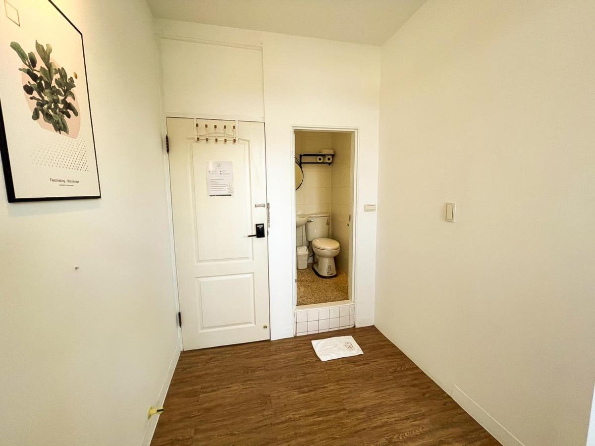 Small Island Homestay Tainan Exterior photo