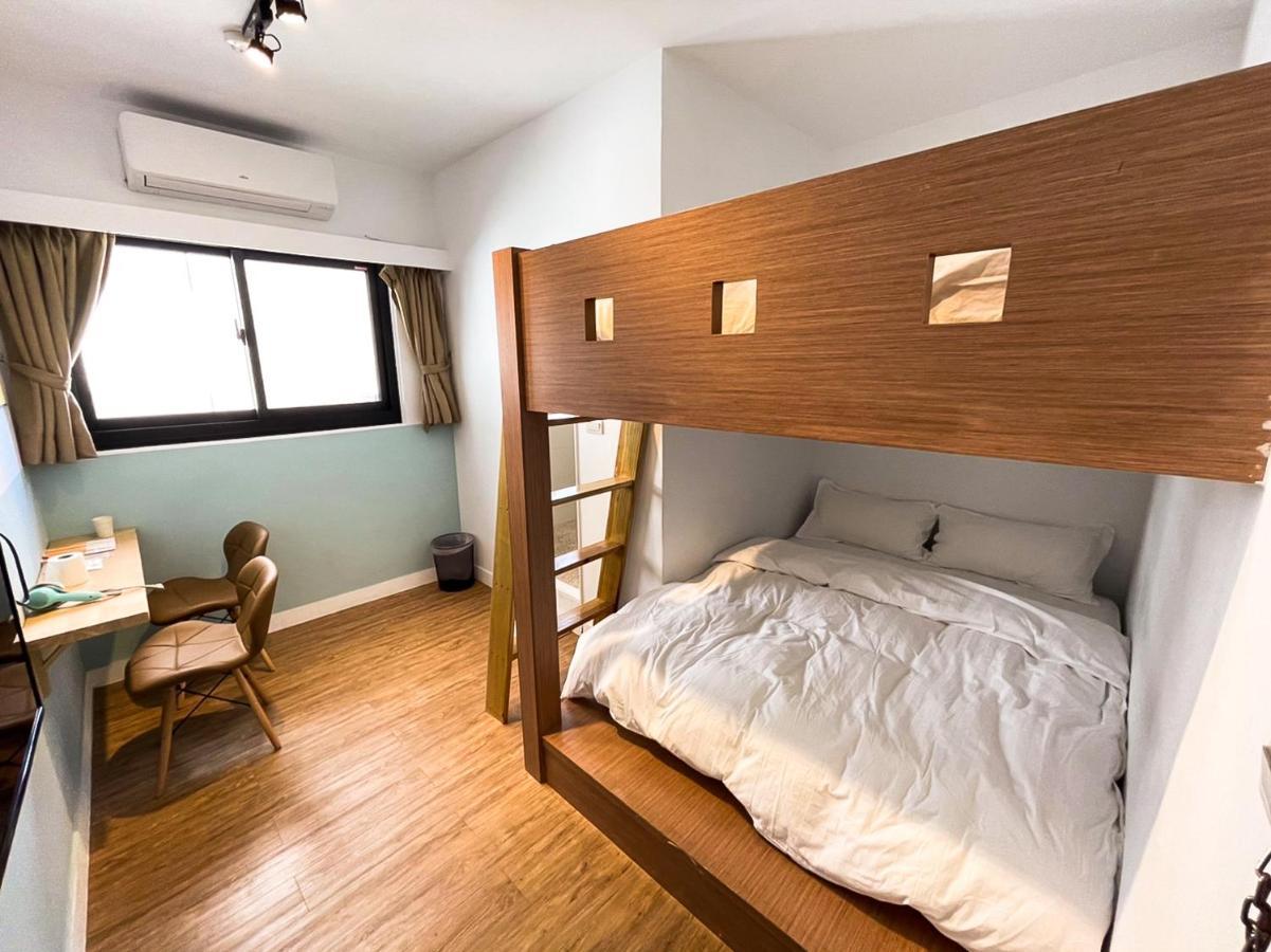 Small Island Homestay Tainan Exterior photo